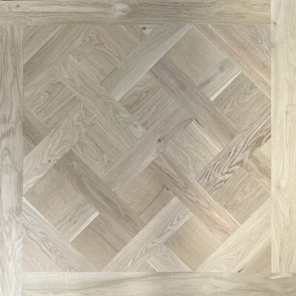 Versailles-Solid Oak Versailles HY0003A
