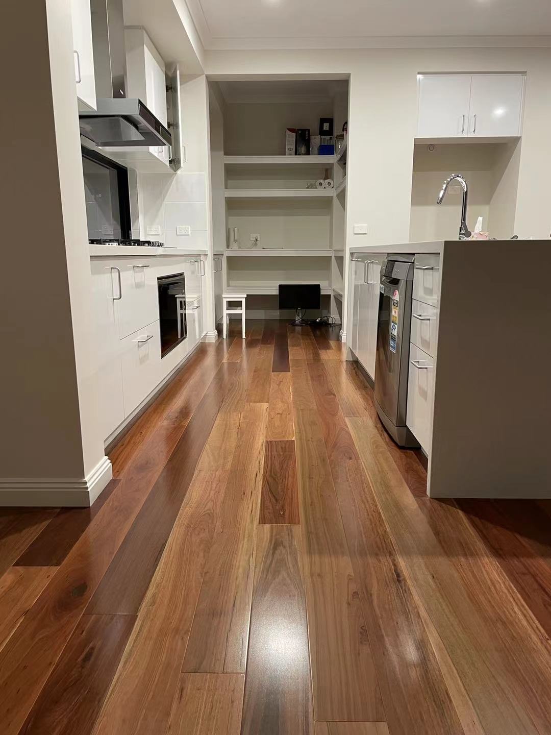 Spotted Gum - Prefinished - Engineered Aussie Timber HY0006A1
